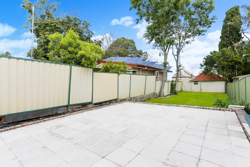 House Leased 92 Stanmore Road, Stanmore